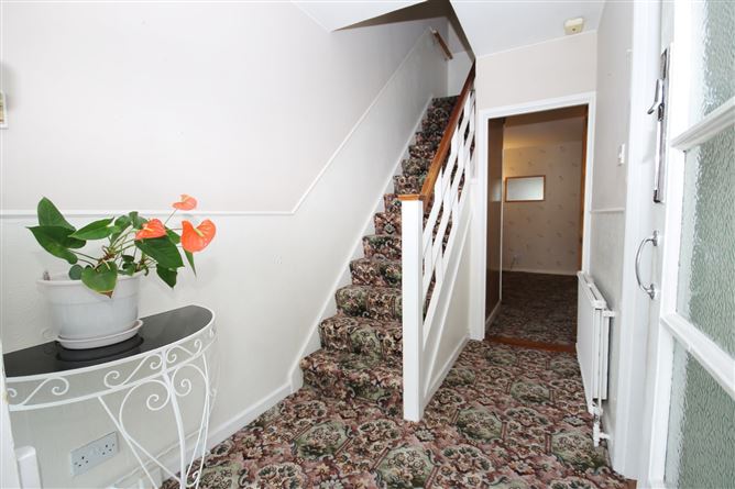 184 St. Peter's Road, Walkinstown, Greenhills, Dublin 12