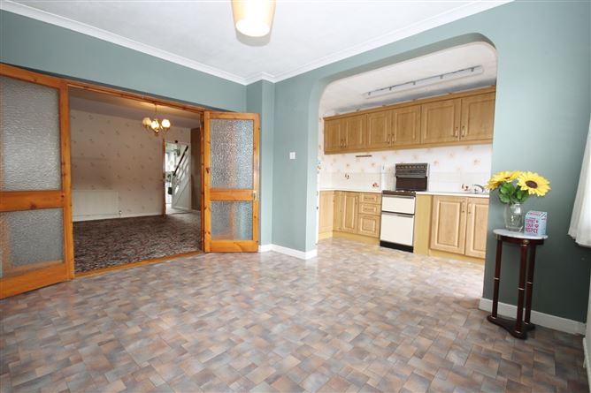184 St. Peter's Road, Walkinstown, Greenhills, Dublin 12