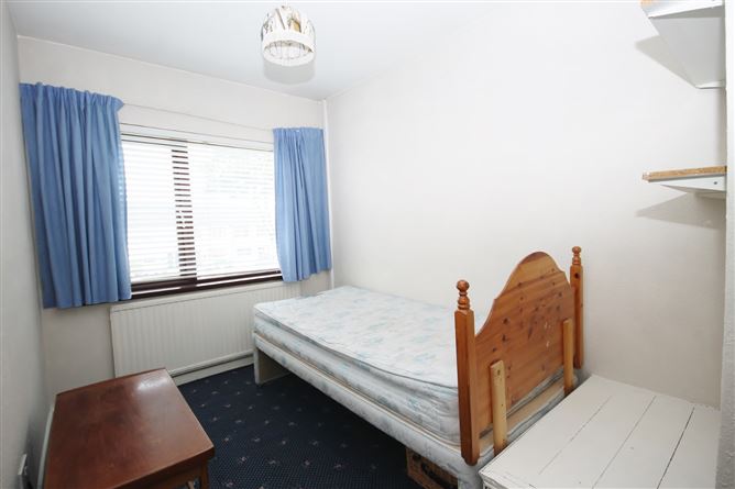 184 St. Peter's Road, Walkinstown, Greenhills, Dublin 12