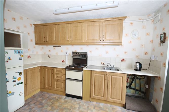 184 St. Peter's Road, Walkinstown, Greenhills, Dublin 12