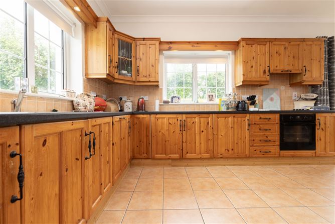 Photo 10 of 58 — Kippinduff, Castletown Geoghegan, Mullingar, Westmeath