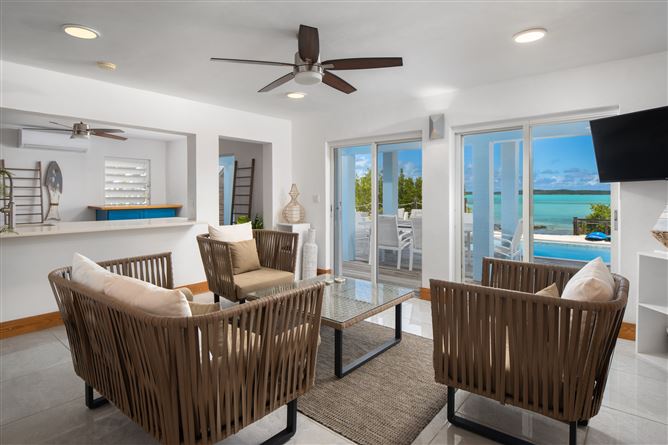 Photo 8 of 10 — Chalk Sound Reverie,Cooper Jack Bay Settlement,Providenciales and West Caicos,Turks and Caicos