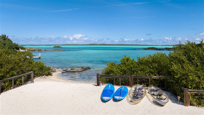 Photo 6 of 10 — Chalk Sound Reverie,Cooper Jack Bay Settlement,Providenciales and West Caicos,Turks and Caicos