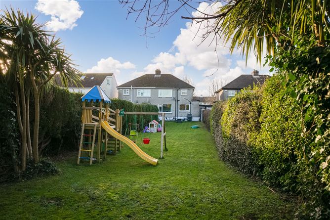 214 Clonkeen Road, Deansgrange, Blackrock, Co. Dublin