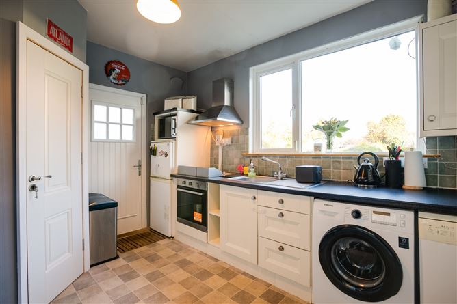 214 Clonkeen Road, Deansgrange, Blackrock, Co. Dublin