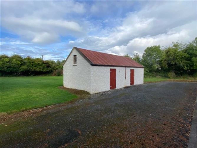 Graiguepottle Lodge, Graiguepottle, Donadea, Co. Kildare