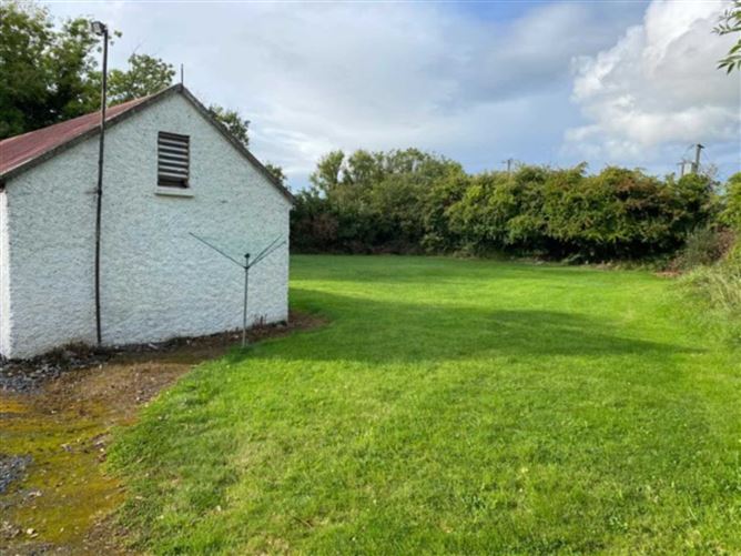 Graiguepottle Lodge, Graiguepottle, Donadea, Co. Kildare