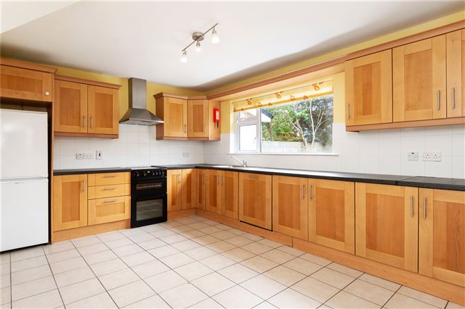 35 Rathfarnham Wood, Rathfarnham, Dublin 14