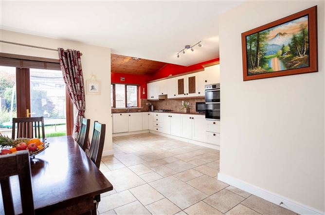 19 The Crescent, Moyglare Hall, Maynooth, Maynooth, Kildare