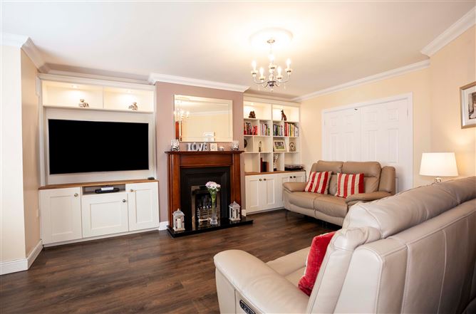 19 The Crescent, Moyglare Hall, Maynooth, Maynooth, Kildare