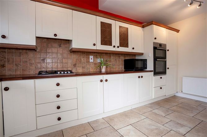 19 The Crescent, Moyglare Hall, Maynooth, Maynooth, Kildare