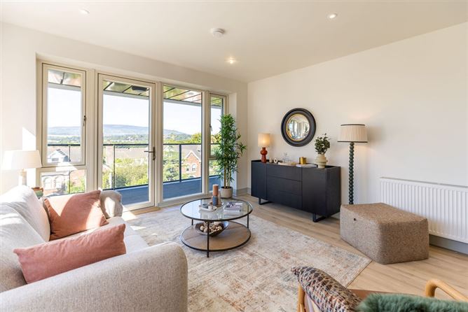 https://photos-a.propertyimages.ie/media/7/3/1/4765137/4457671c-c52e-4a4c-b87c-e06a04c0e560_l.jpg