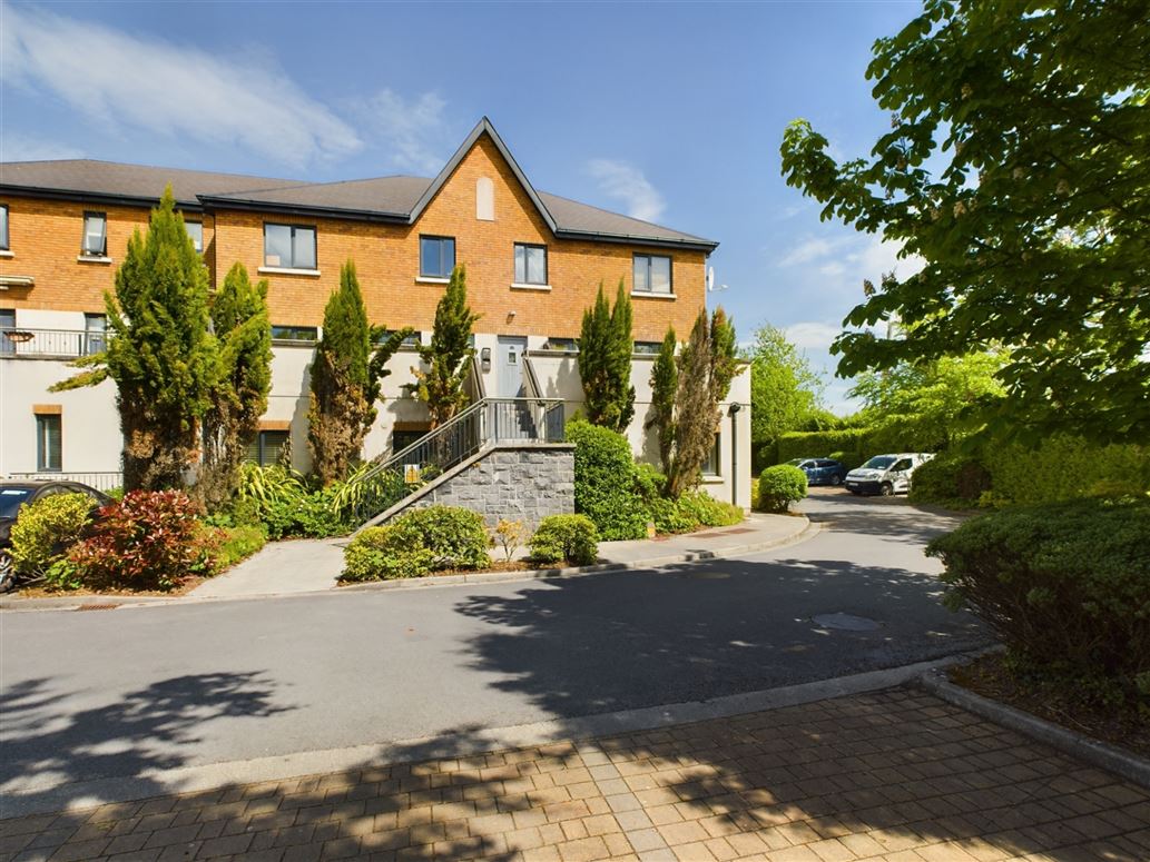 Apartment 16, Cuirt An Fhile, Roslevan, Ennis, Co. Clare.