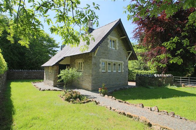 The Gate Lodge, Lough Rynn, Mohill, Co. Leitrim