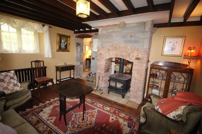The Gate Lodge, Lough Rynn, Mohill, Co. Leitrim