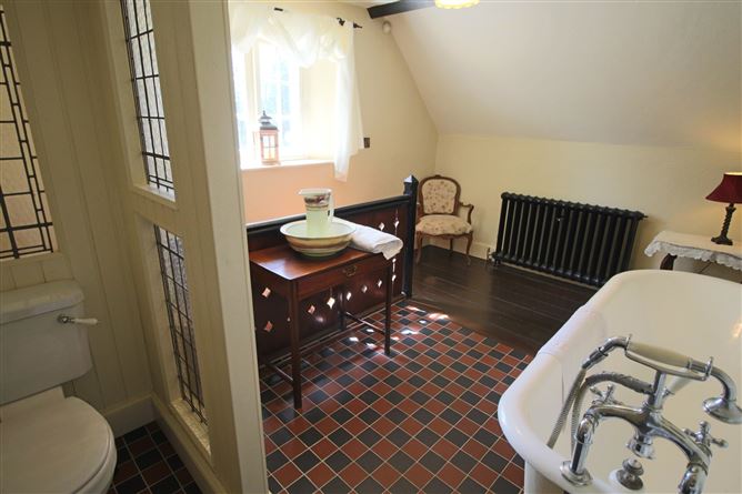 The Gate Lodge, Lough Rynn, Mohill, Co. Leitrim