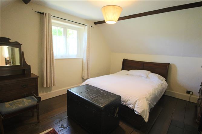 The Gate Lodge, Lough Rynn, Mohill, Co. Leitrim