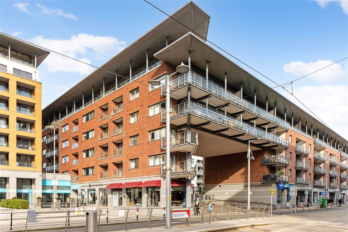 64 Lee House Custom House Square,  Mayor Street Lower, IFSC,   Dublin 1