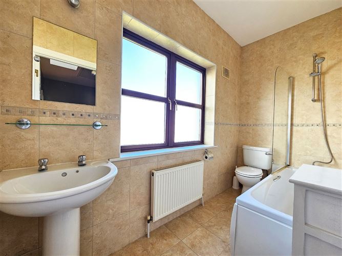 11 Ard Na Mainistreach, Quin, Ennis, Co. Clare