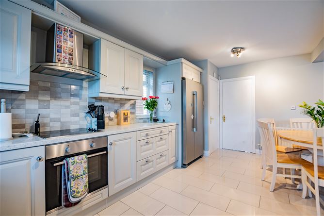 29 The Crescent, Lakepoint Park, Mullingar, Co. Westmeath