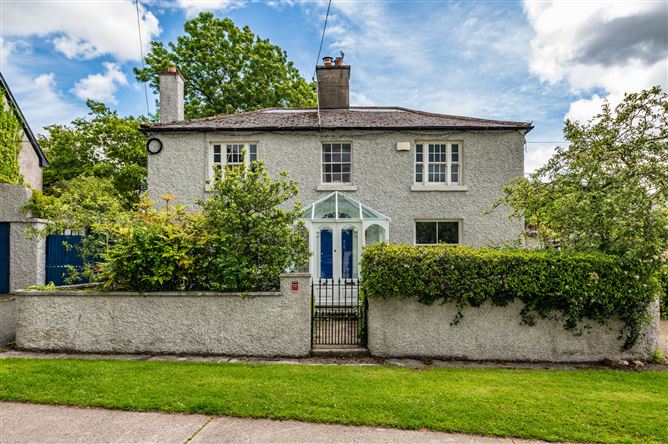 https://photos-a.propertyimages.ie/media/7/3/1/5014137/95e53d88-e51c-4aed-8835-fea897fb62f0_l.jpg