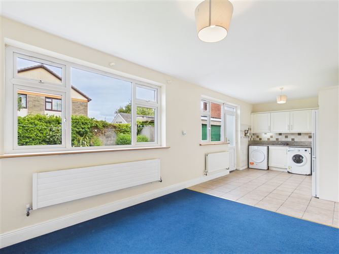 Photo 6 of 24 — 17 Willowmere Drive, Thurles, Co. Tipperary