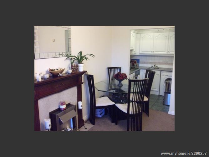 2 Avon Lodge, Main Street, Blanchardstown,  Dublin 15