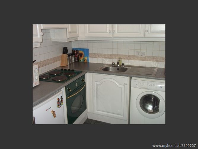2 Avon Lodge, Main Street, Blanchardstown,  Dublin 15