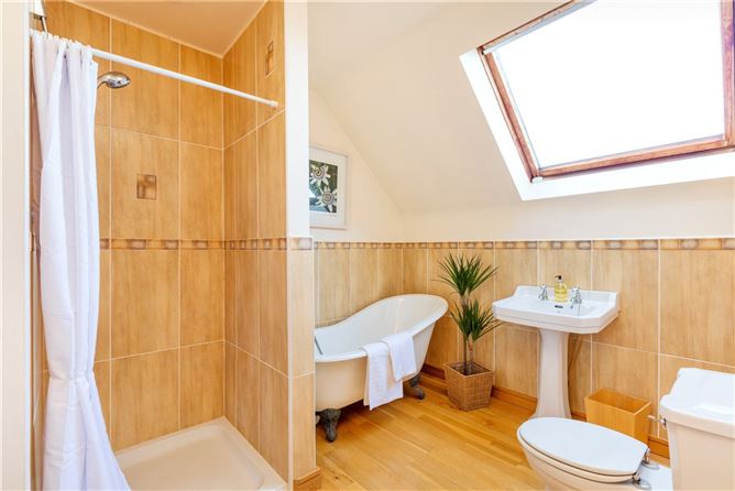 16 South Hill, Sutton, Dublin 13
