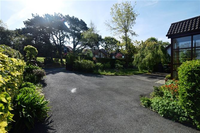 16 South Hill, Sutton, Dublin 13