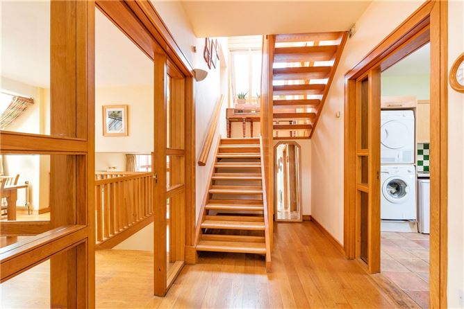 16 South Hill, Sutton, Dublin 13