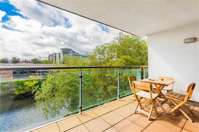 60 Parkgate Place, Block 2, Parkgate Street, Dublin 8