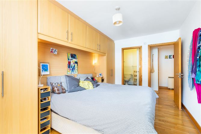 60 Parkgate Place, Block 2, Parkgate Street, Dublin 8