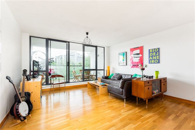 60 Parkgate Place, Block 2, Parkgate Street, Dublin 8