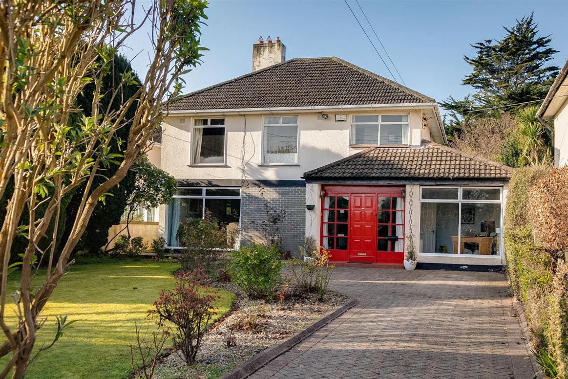 6 Beech Park Grove, Foxrock, Dublin 18 DNG Rock Road 4580237