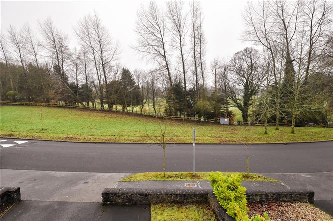 257 Palace Fields, Tuam, Co. Galway