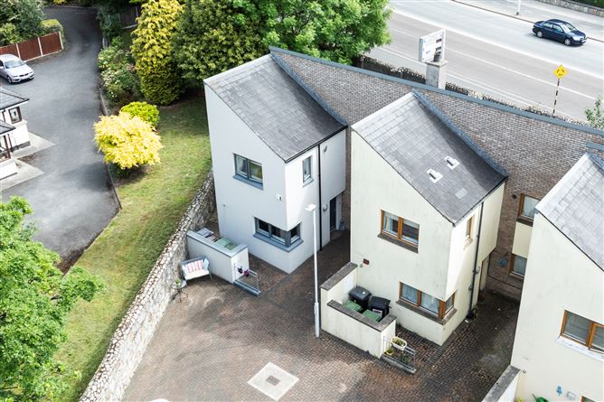 1 Wyckham Grove, Ballinteer, Dublin 16