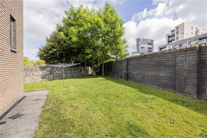 1 Wyckham Grove, Ballinteer, Dublin 16