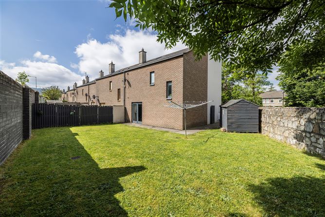 1 Wyckham Grove, Ballinteer, Dublin 16