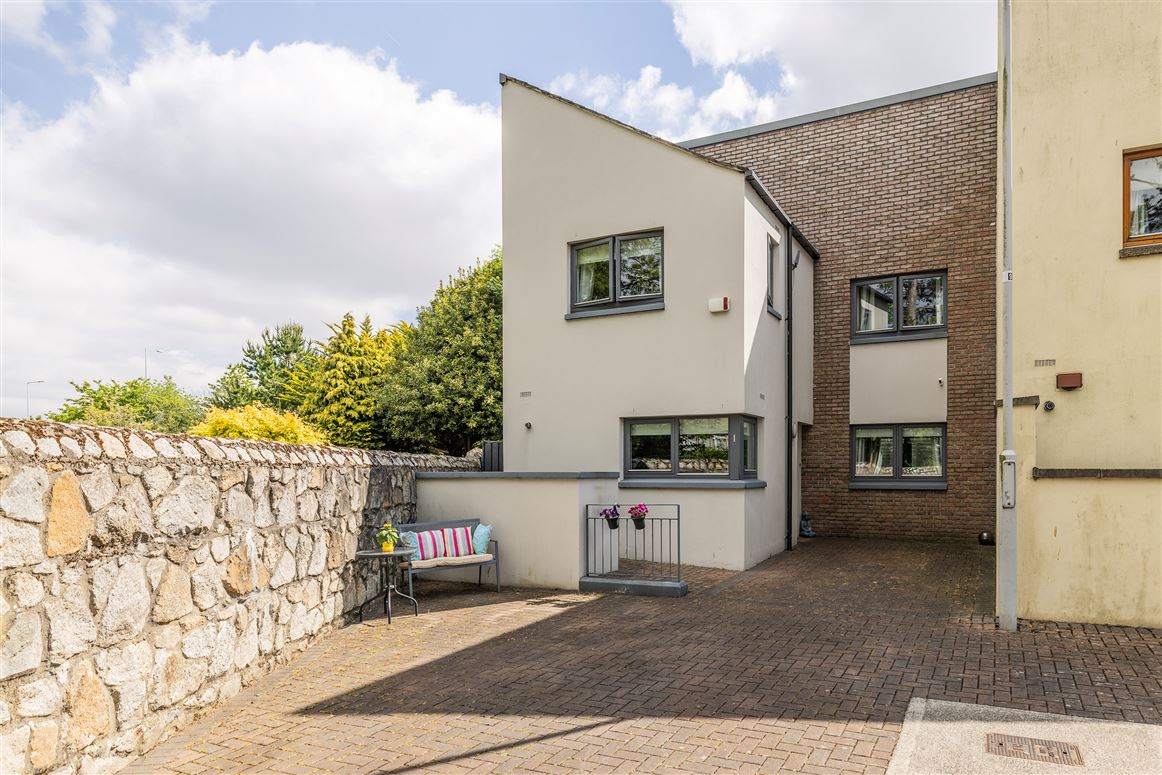 1 Wyckham Grove, Ballinteer, Dublin 16