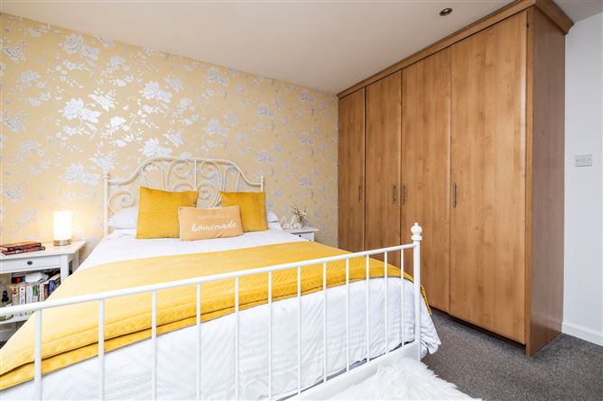 1 Wyckham Grove, Ballinteer, Dublin 16