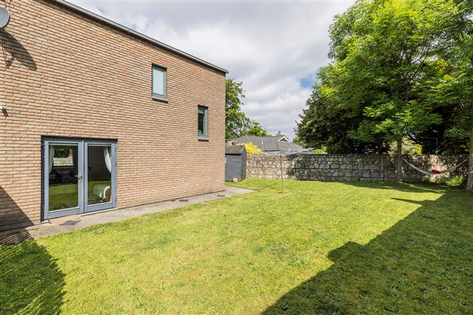 1 Wyckham Grove, Ballinteer, Dublin 16