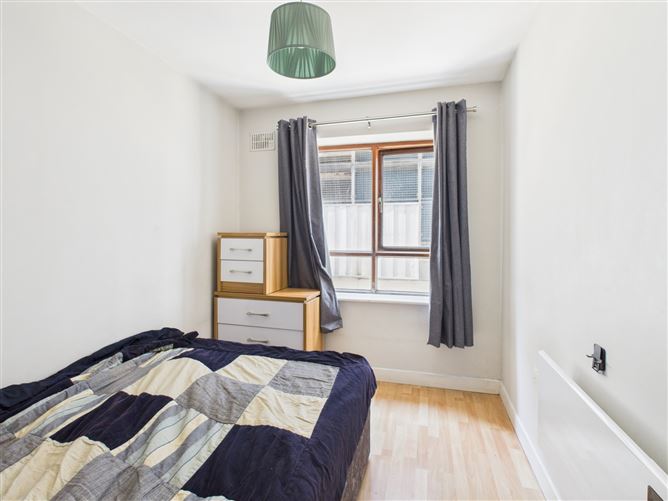 Apt, 15 Penrose Court, Anne Street, Waterford