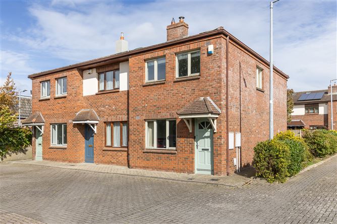 1 Rathdown Grove, Sandyford, Dublin 16