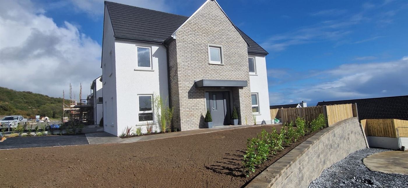 9 Lios an Chnoic, Carnamuggagh, Letterkenny, Co. Donegal