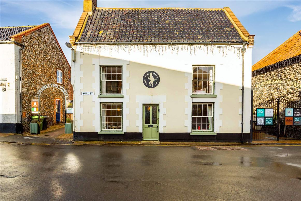 Ale House Dreams,Holt,Norfolk,United Kingdom