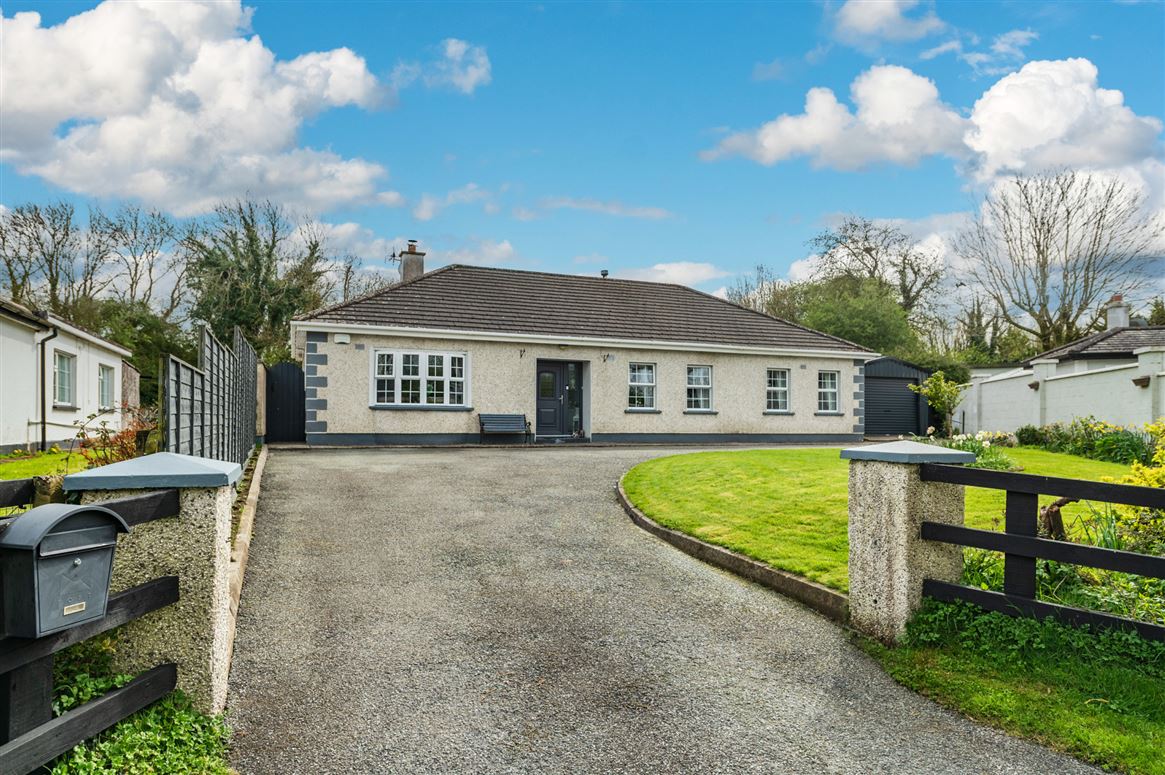 Graigues, Robertstown, Co. Kildare