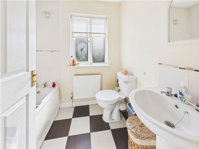 Photo 8 of 15 — 28 Silverdale, Kilmuckridge, Gorey, Wexford