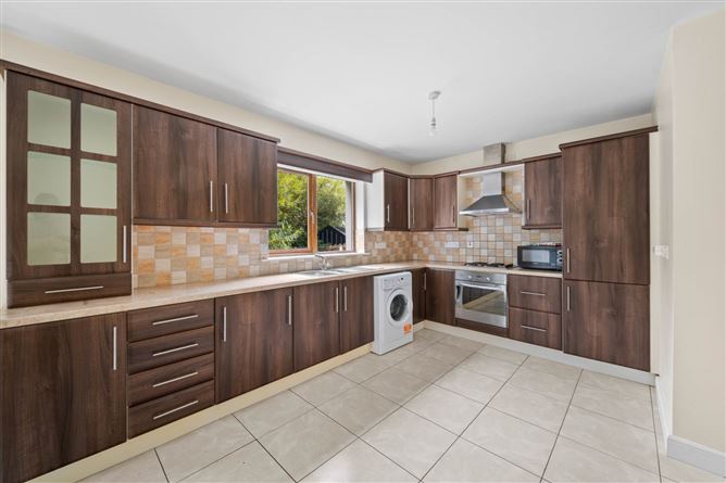 40 Rann Mór Walk, Crievesmith, Letterkenny, County Donegal