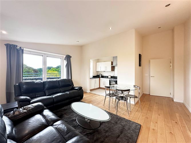 Photo 3 of 33 — Apartment 8, Castlekeep House, Lyreen Manor, Maynooth, Kildare